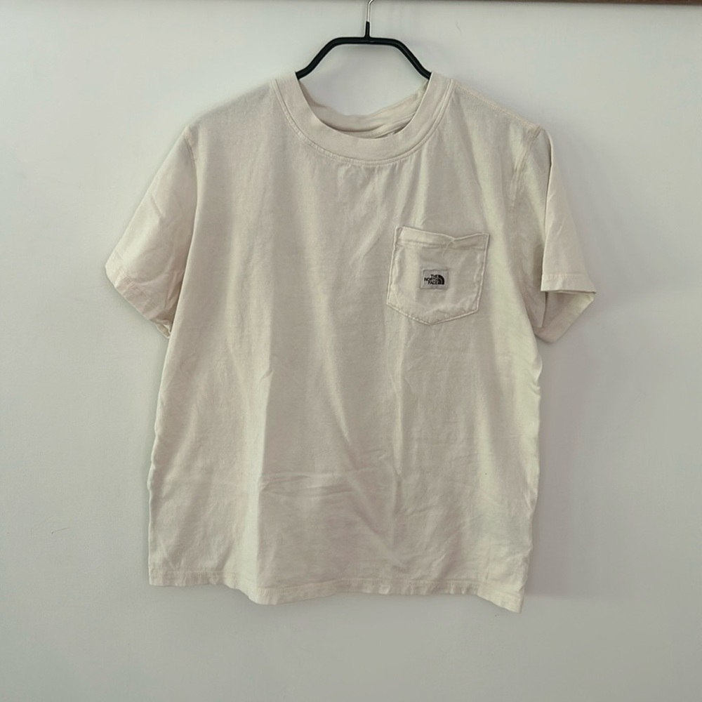 EUC_The North Face Cream T-Shirt
